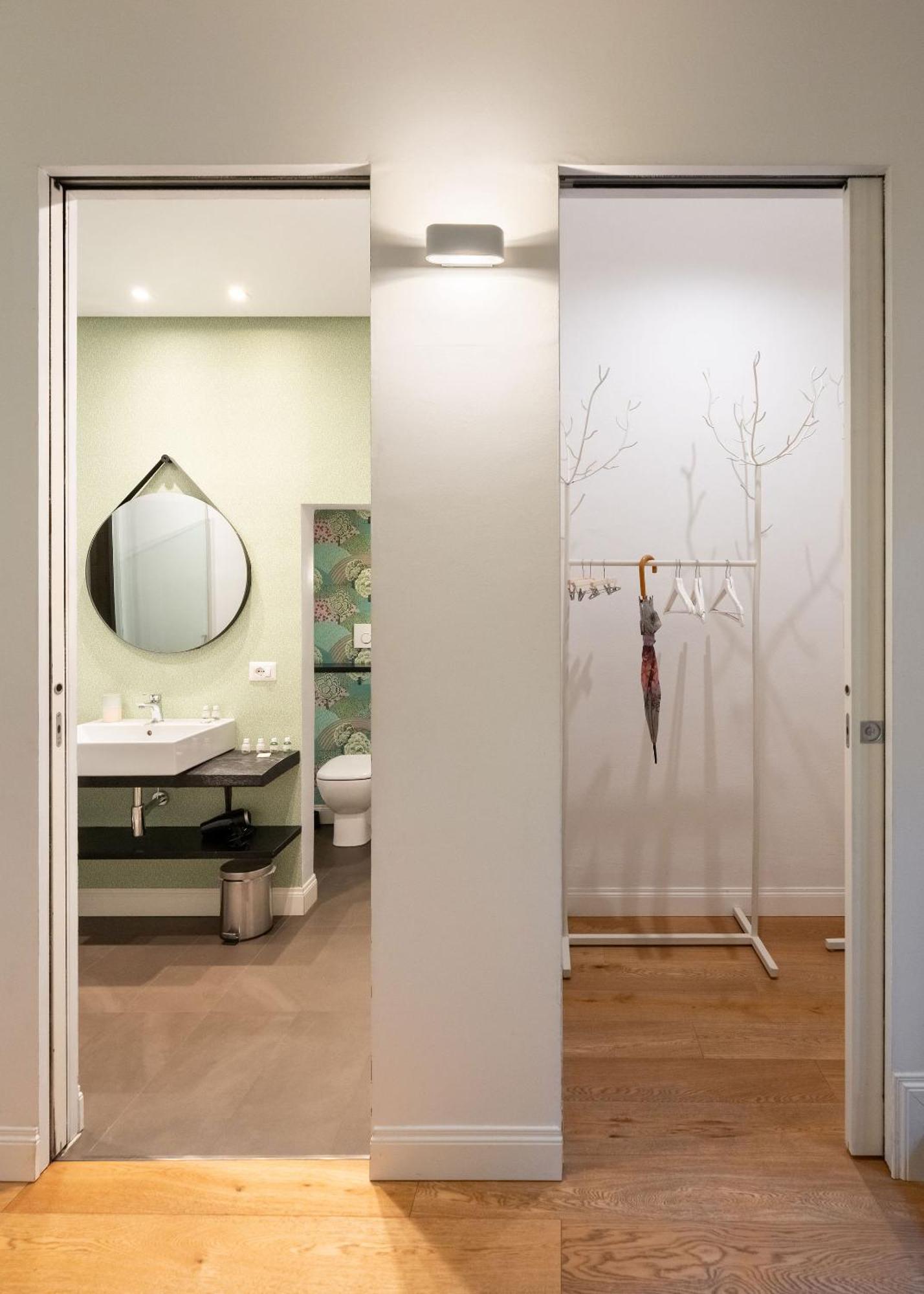 Tb-One Bedroom Luxury Apartment In The Fashion District Флоренция Экстерьер фото