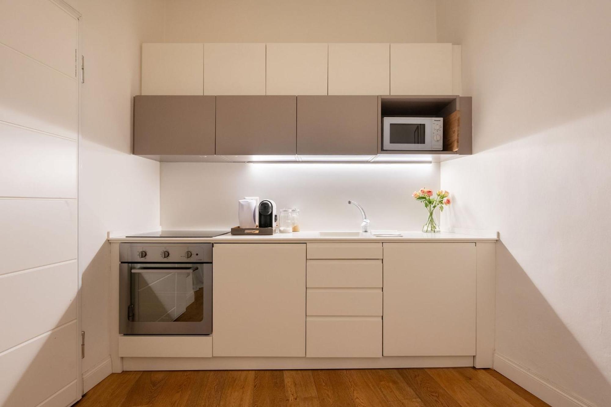 Tb-One Bedroom Luxury Apartment In The Fashion District Флоренция Экстерьер фото